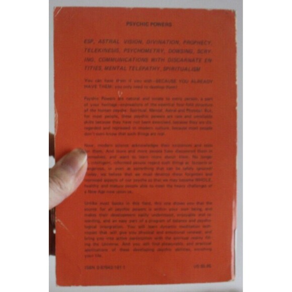The Llewellyn Practical Guide To The Development Of Psychic Powers PB 1981 GUC - Picture 5 of 5